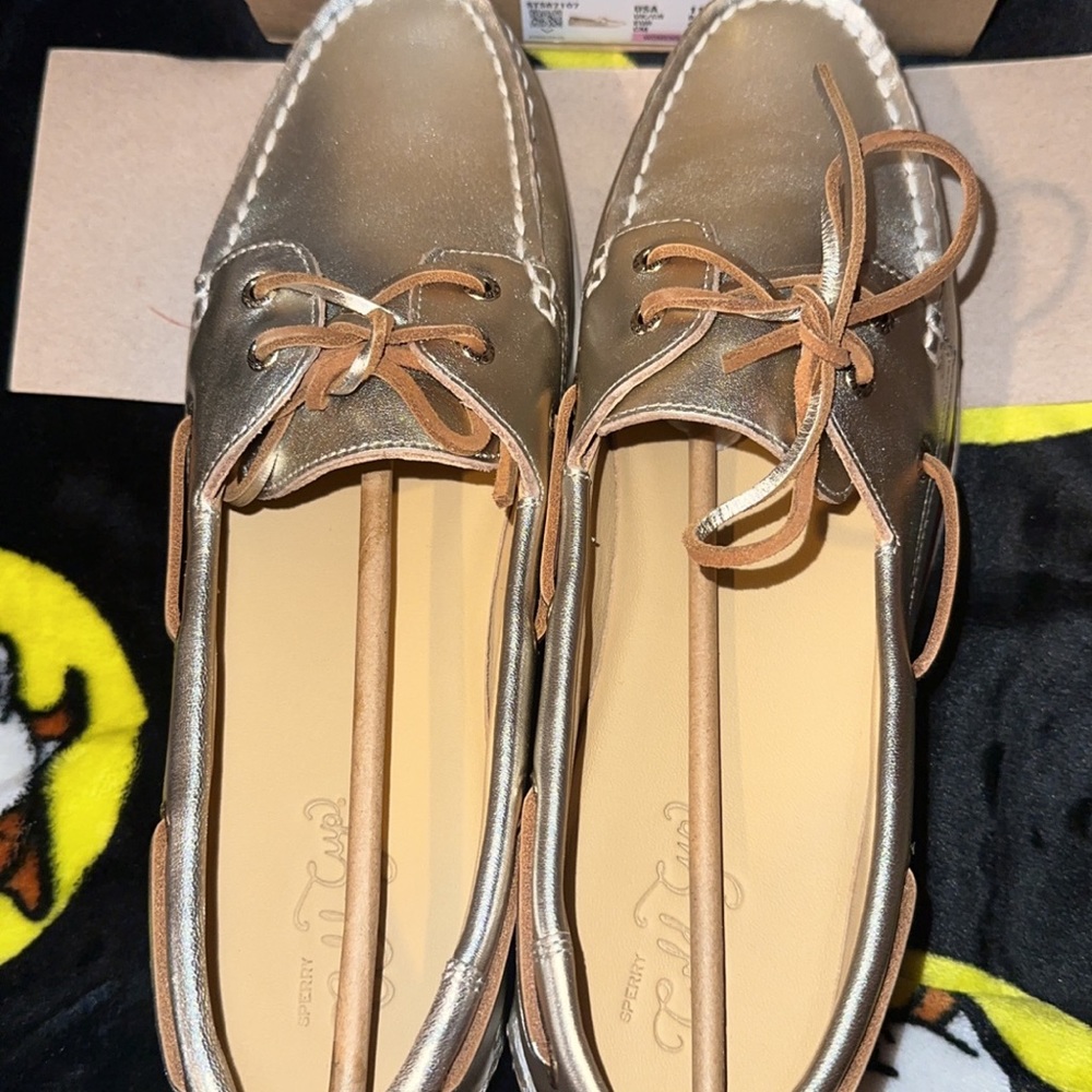 SPERRY GOLD CUP AUTHENTIC ORIGINAL 2-EYE MONTANA BOAT SHOE Gold Metallic Size 11 - Picture 2 of 10